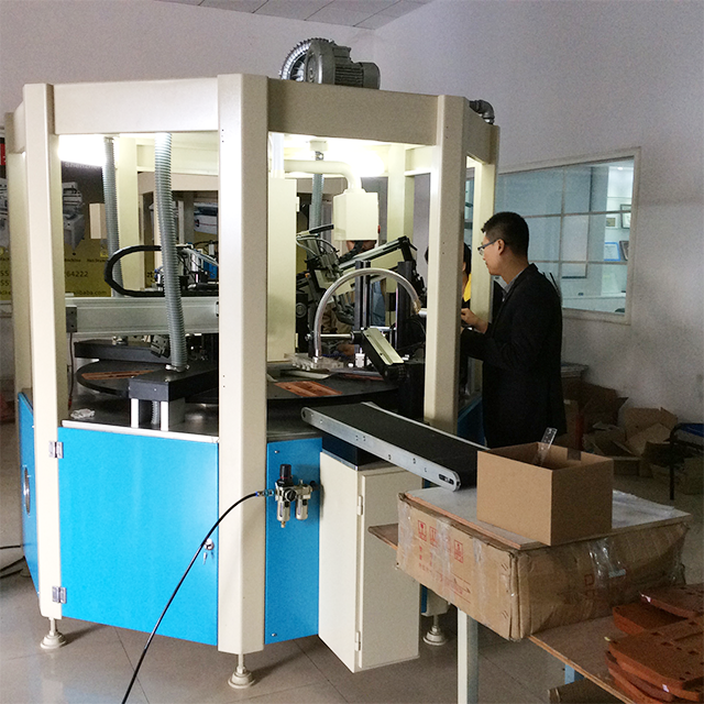 Автоматический трехцветный принтер с плоским экраном для линейки (HX-X8CJJ-LED)