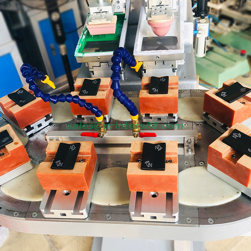 2-х цветная тампонная печатная машина (P2/C)