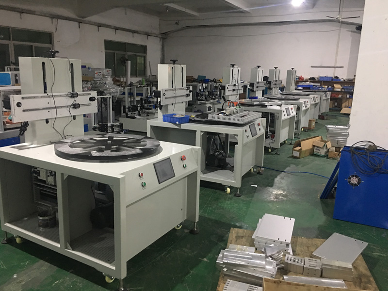 Клиент из Индии снова покупает автоматическую машину для трафаретной печати линейки