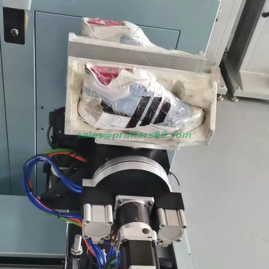 Тампопечатная машина с сервоприводом для спортивной обуви Adidas (HX-M2/S-T1)